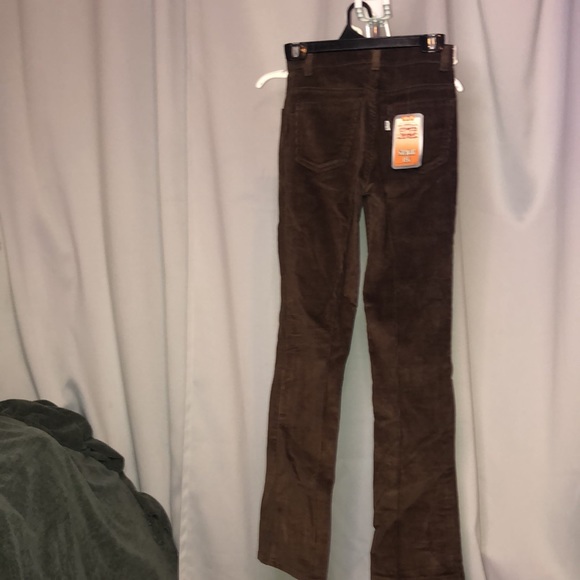Levi’s Chocolate Brown Corduroy Slim Fit Jeans - Picture 6 of 14